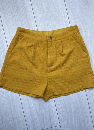 Шорти