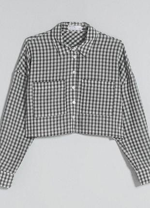 Укороченная рубашка bershka в клетку2 фото