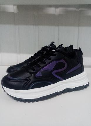 Кроссовки женские. я-6265. размеры:36,37,38,39,40,41. цена 650 грн.