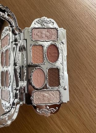 Палетка flower knows swan ballet series 01