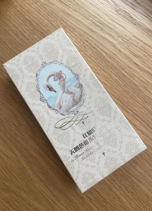 Палетка flower knows swan ballet series 01