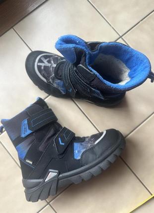 Чобітки superfit р34 устілка 22,5 см