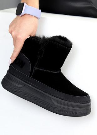 Модные женские черные угги зимние теплые на меху зима