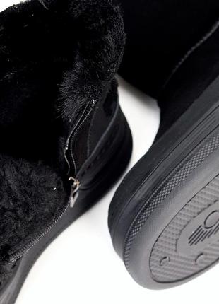 Модные женские черные угги зимние теплые на меху зима