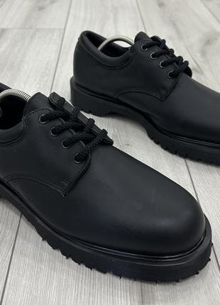Мужские туфли dr.martens royal mail (27,5 см)