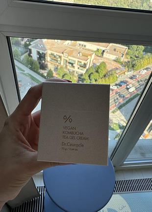 Крем для обличчя