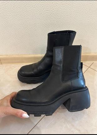 Ботинки zara