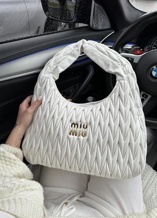Женская сумочка miu miu big белая