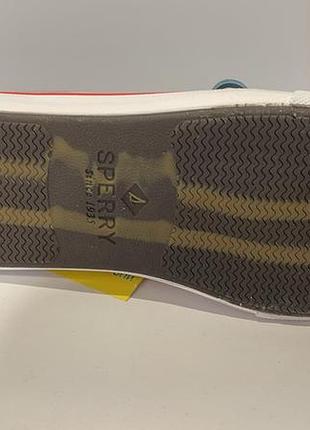 Sperry нові 3