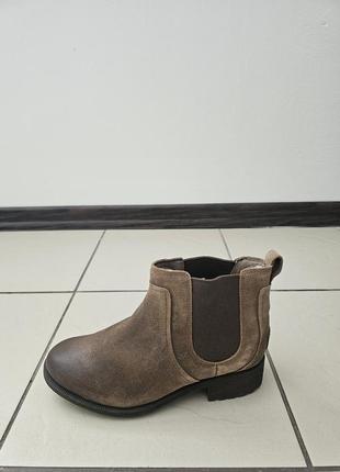 Черевики ugg оригінал ботинки челси 39 24,5 25