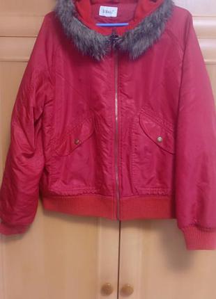 Куртка жіноча осінь