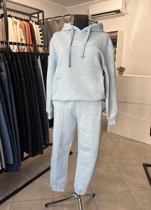 Спортивний костюм official london