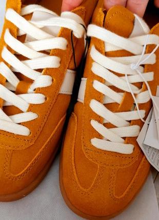 Reserved замшеві кросівки