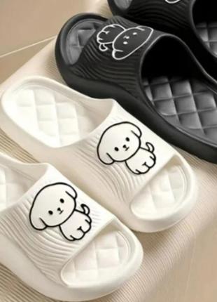 Шлепки женские.