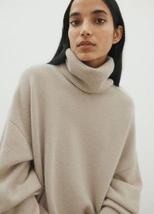 Кашеміровий преміумпластик із високим коміром від h&m великий розмір