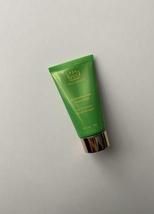 Средство для очищения лица tata harper regenerating cleanser