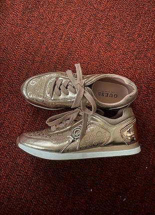 Кроссівки guess 2