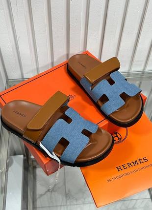 Кожаные шлепанцы в стиле hermes