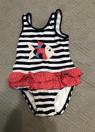 Новый купальник на девочку пишет рост 92