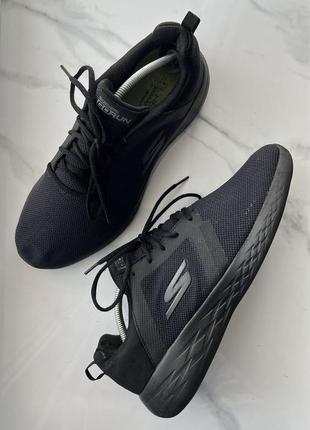 Кроссовки skechers