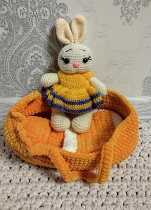 М'яка іграшка зайка