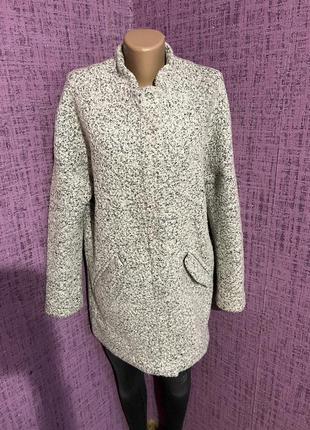 Жіноче пальто шерстяное стильное пальто