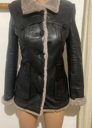 Новая кожаная натуральная дубленка