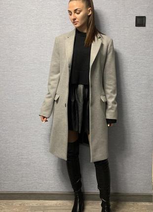 Продам пальто zara , m8 фото