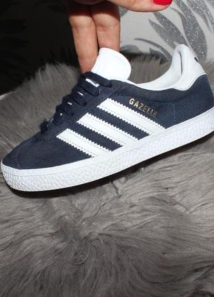 Adidas кроссовки 18.7 см стелька