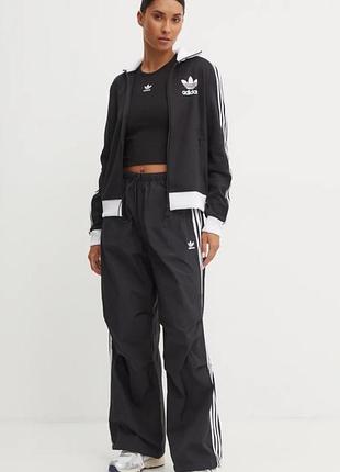 Брюки adidas.оригинал