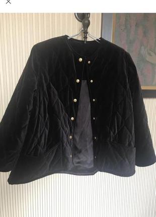 Оксамитова стьобана куртка