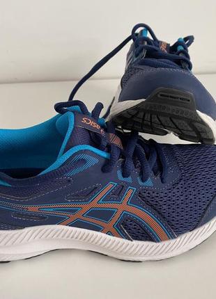 Кроссовки asics