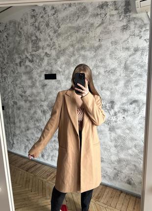 Бежеве базове пальто