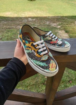 Кеди vans