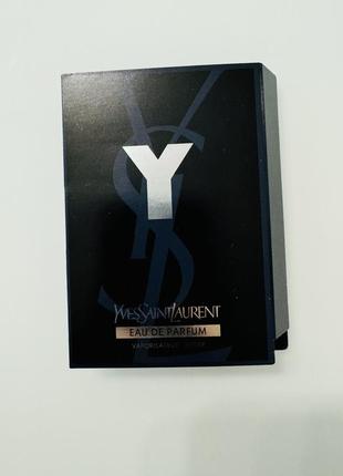 Y, Engraved branded Saint Laurent buttons,  eau de parfum