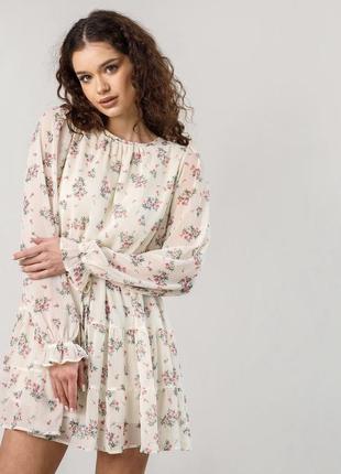 Платье с цветочным принтом