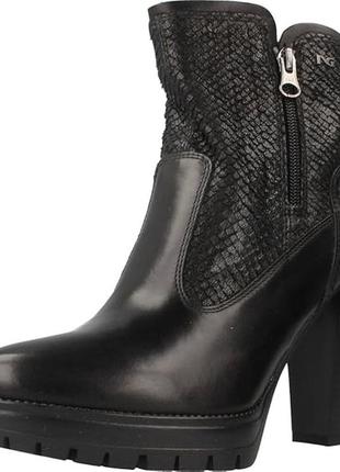 Nero giardini шкіряні ботильйони, 40 р.