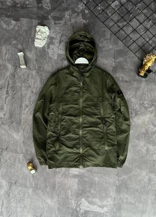 Чоловіча вітровка в стилі c.p. company