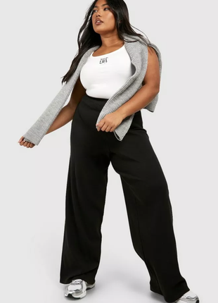 Хлопковые базовые широкие черные брюки женские большие размеры boohoo