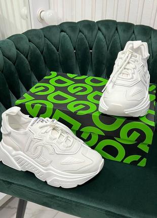Белые кожные кроссовки в стиле dolce gabbana6 фото