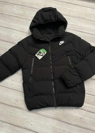 Зимова куртка nike
