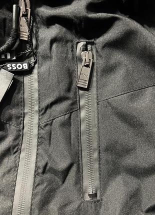 Стильна чоловіча куртка boss, осінь, весна, демісезон