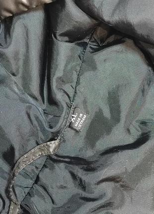 Легкий зимний пуховик