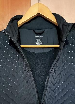 Терможетлет бренда sweaty betty