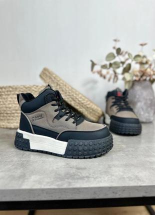 Демисезонные ботинки - хайтопы для мальчиков