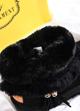 Стильные зимние детские угги для девочек