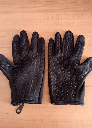 Зимние сенсорные ветронепродуваемые перчатки windstopper touch б/у