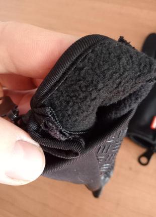 Зимние сенсорные ветронепродуваемые перчатки windstopper touch б/у