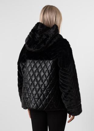 Жіноча куртка коротка комбінована з хутровими вставками нарядна, святкова чорна к817