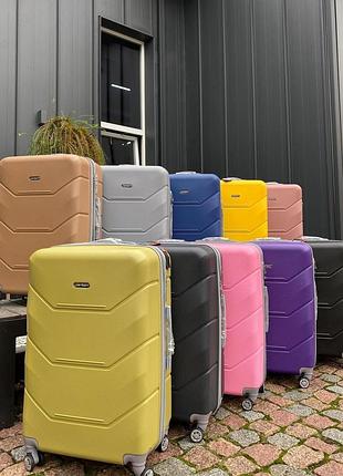 Чемодан carbon. abs